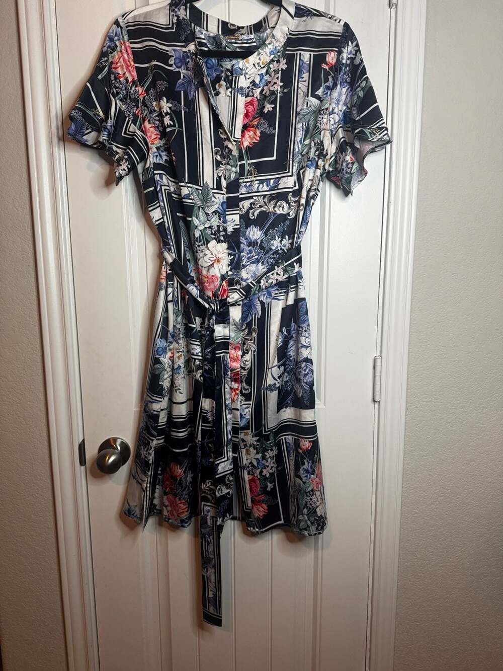 Tahari Floral Scarf Print Short Sleeve Tie-Waist Midi Dress
